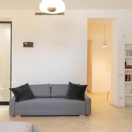 Seaside Refuge - Always Holiday Apartment Bari Bagian luar foto